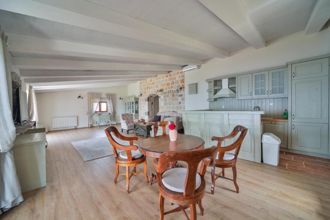 Krstac Olive Resort מראה חיצוני תמונה
