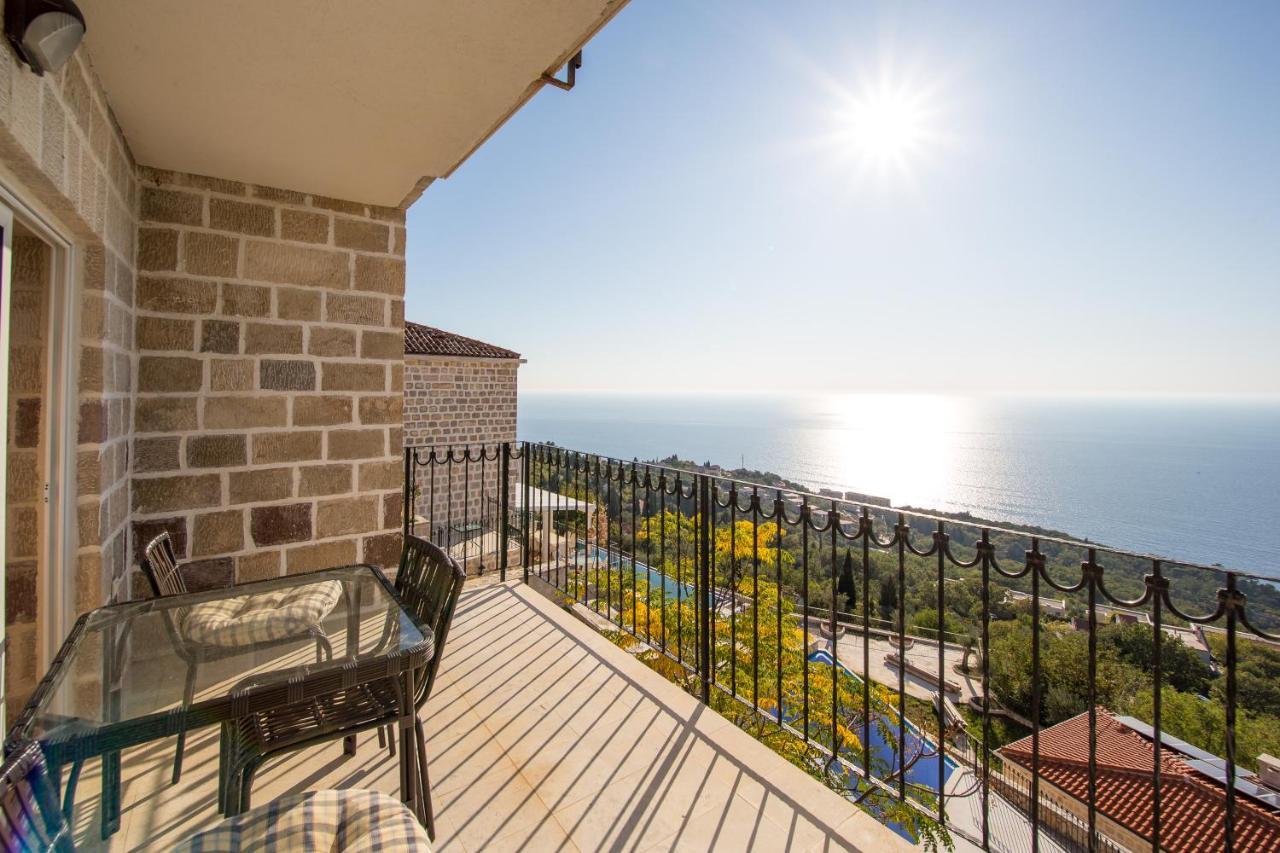 Krstac Olive Resort מראה חיצוני תמונה